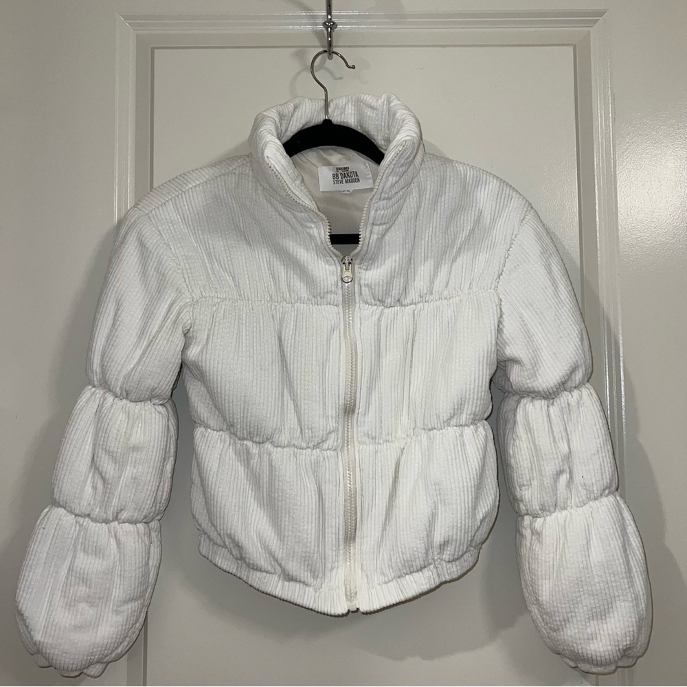 Cropped Puffer Coat